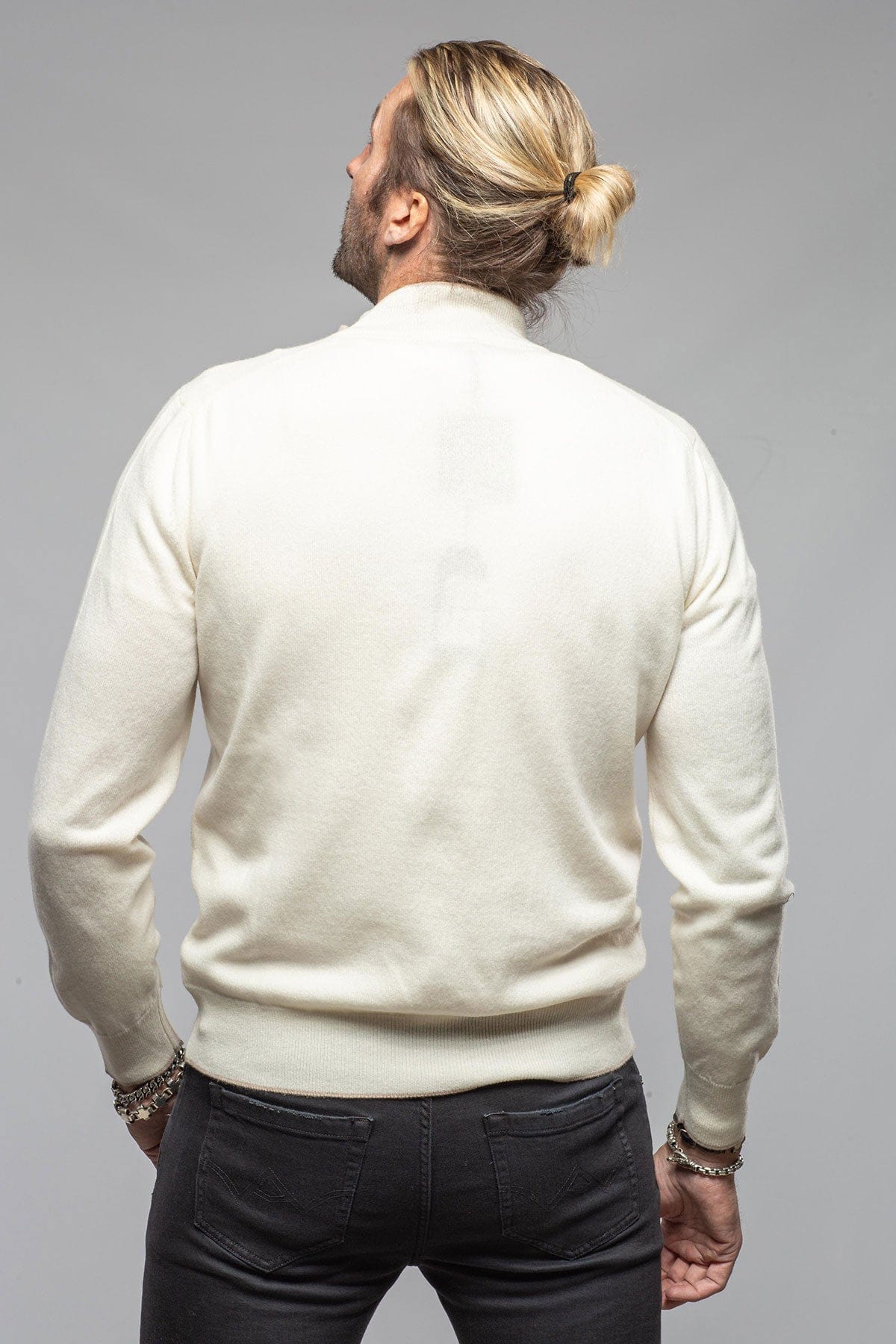 Alvera Cashmere Quarter Zip In Cream - Image 4