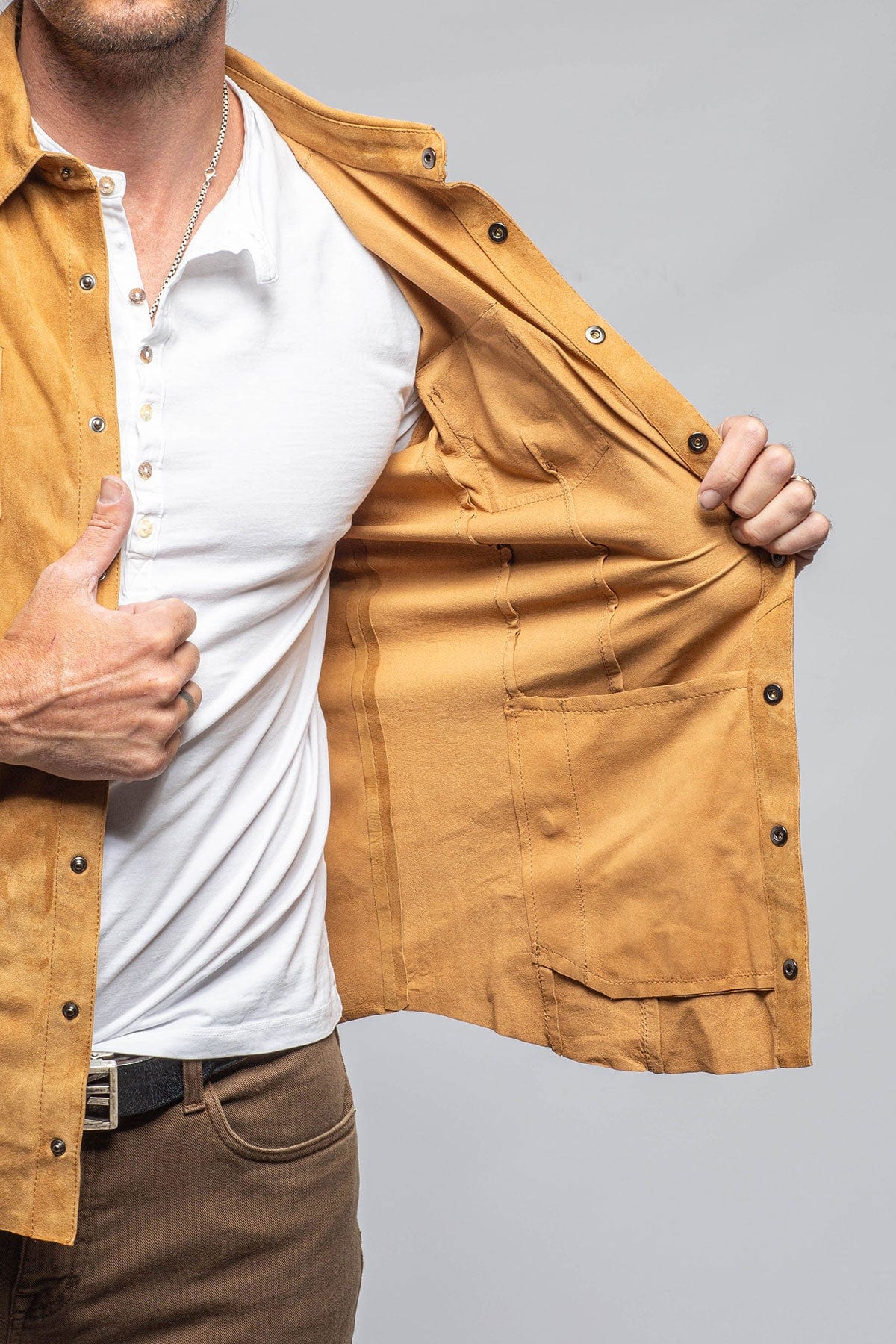 Bello Suede Shirt In Camel - Image 6