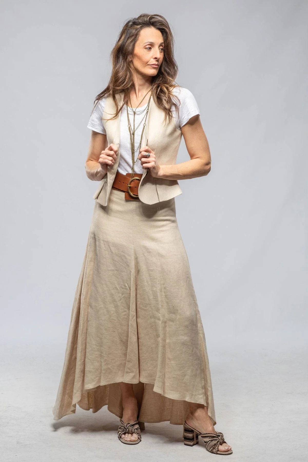 Bolero Linen Skirt In Beige - Image 3