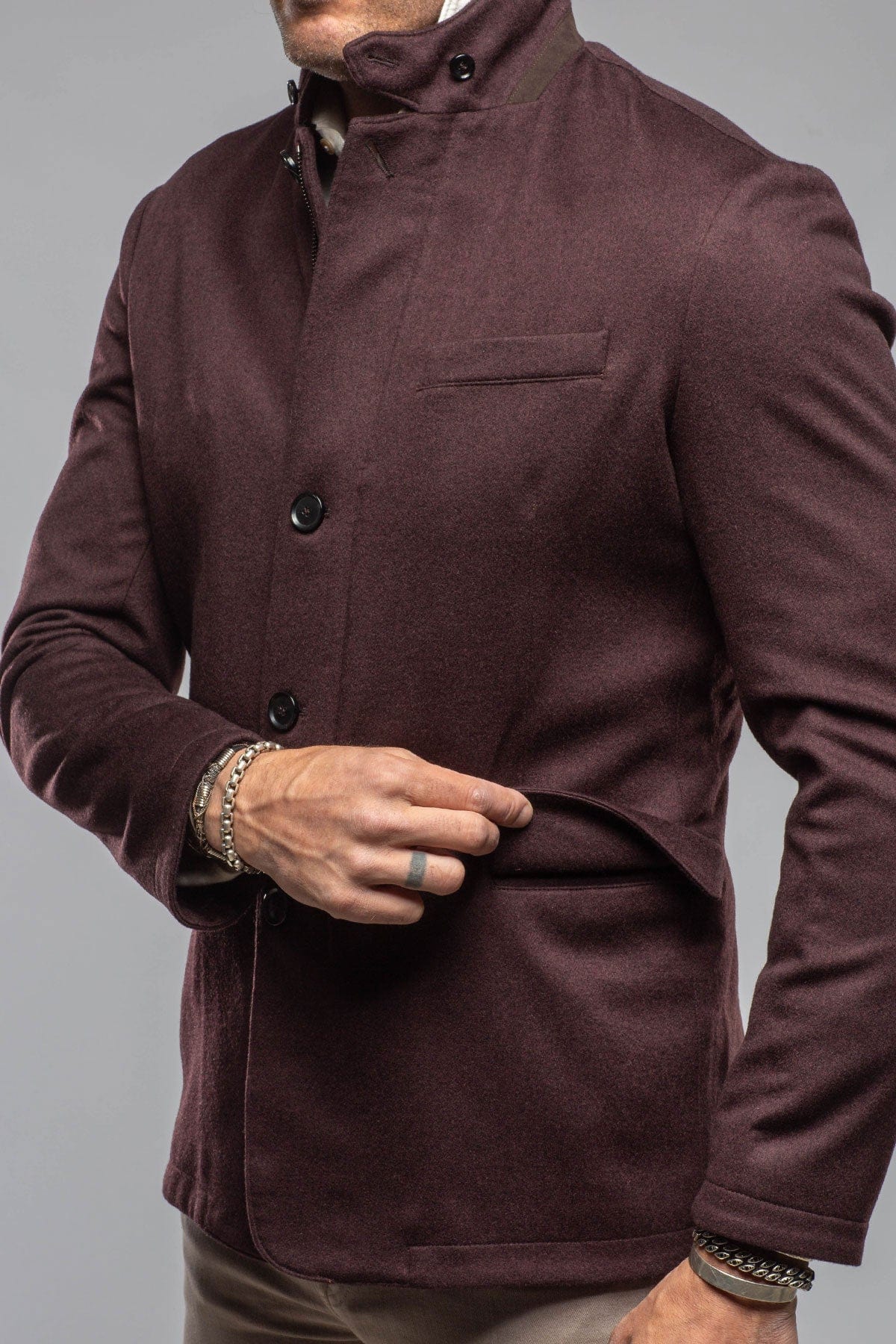 Bridgerton Cashmere Gentleman Jacket In Burgundy - Image 3