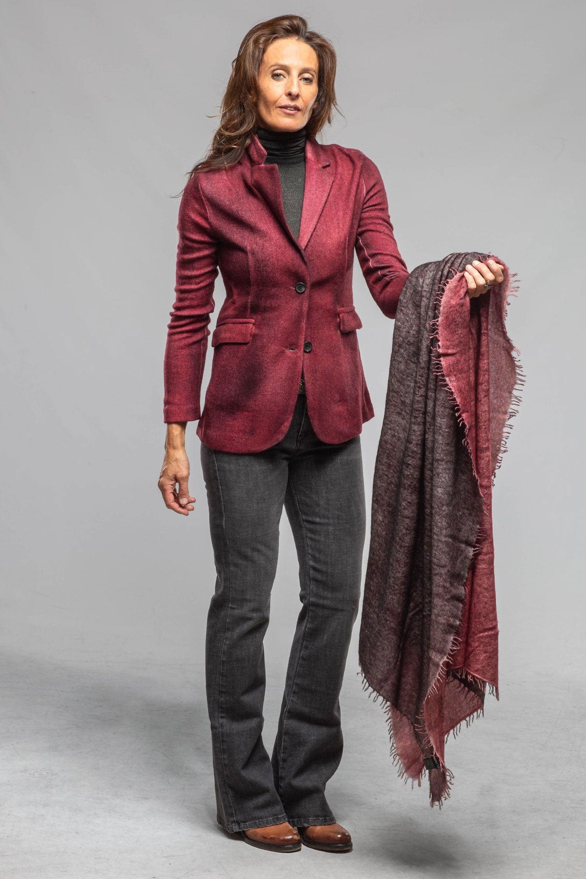 Cantare Cashmere Fringe Scarf In Shaded Wine - Image 3