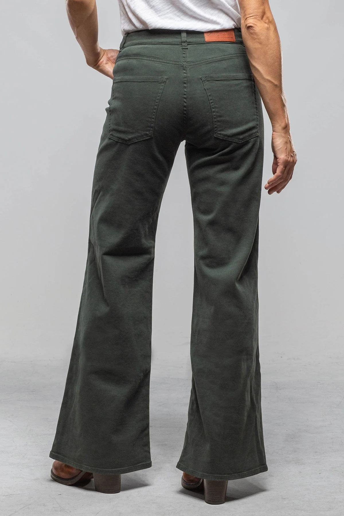 Collins Relaxed Leg Jean In Deep Forest - Image 3