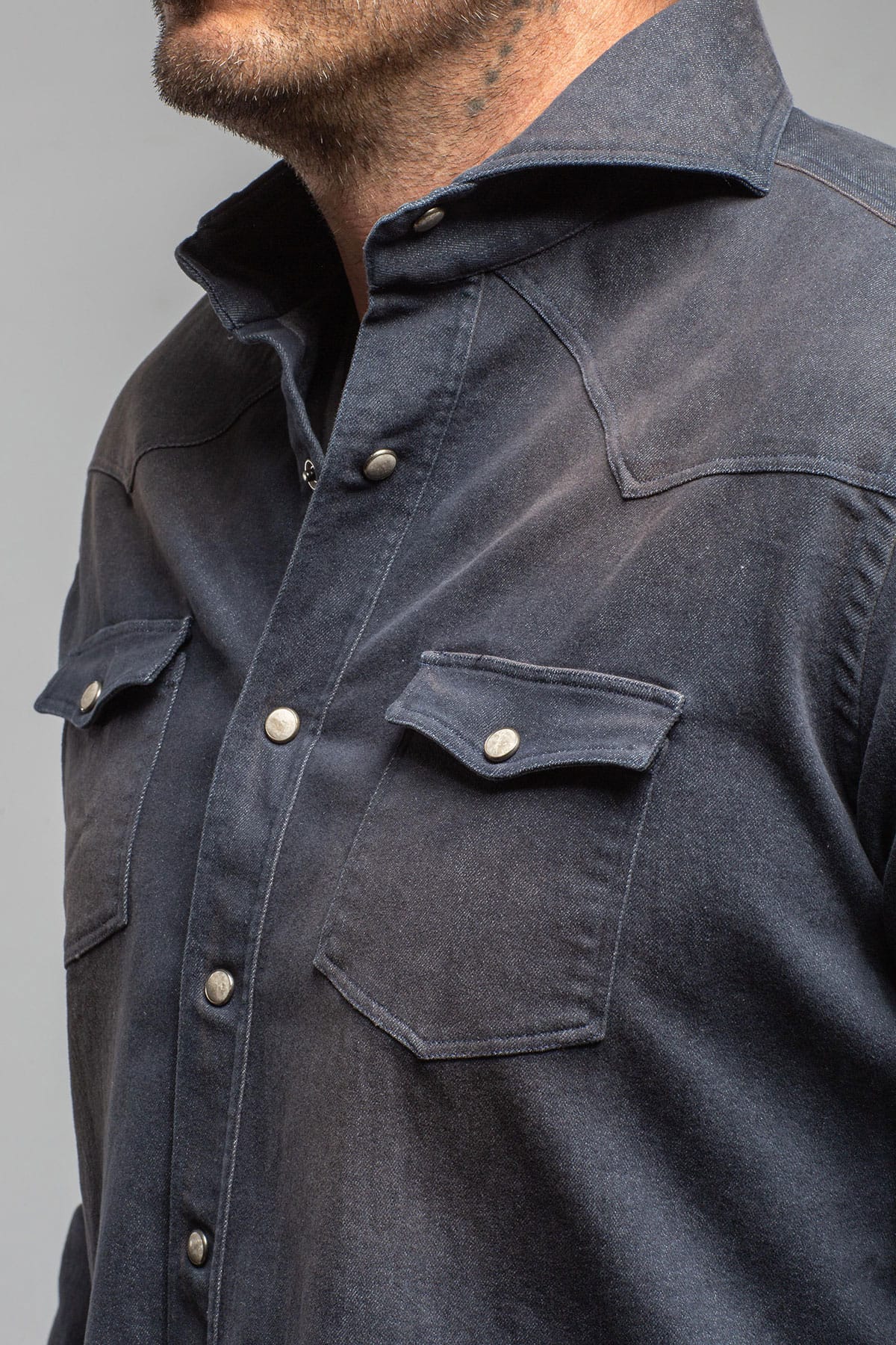 Elias Denim Western Snap Shirt In Navy - Image 6