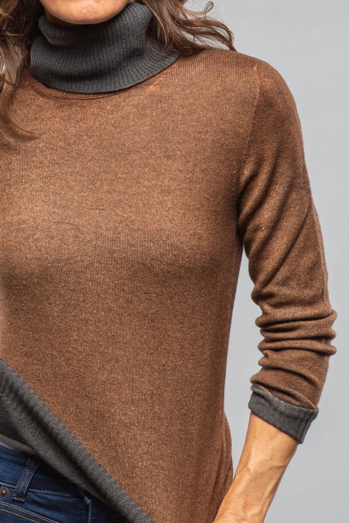 Elkie Reversible Sweater In Antelope - Image 2