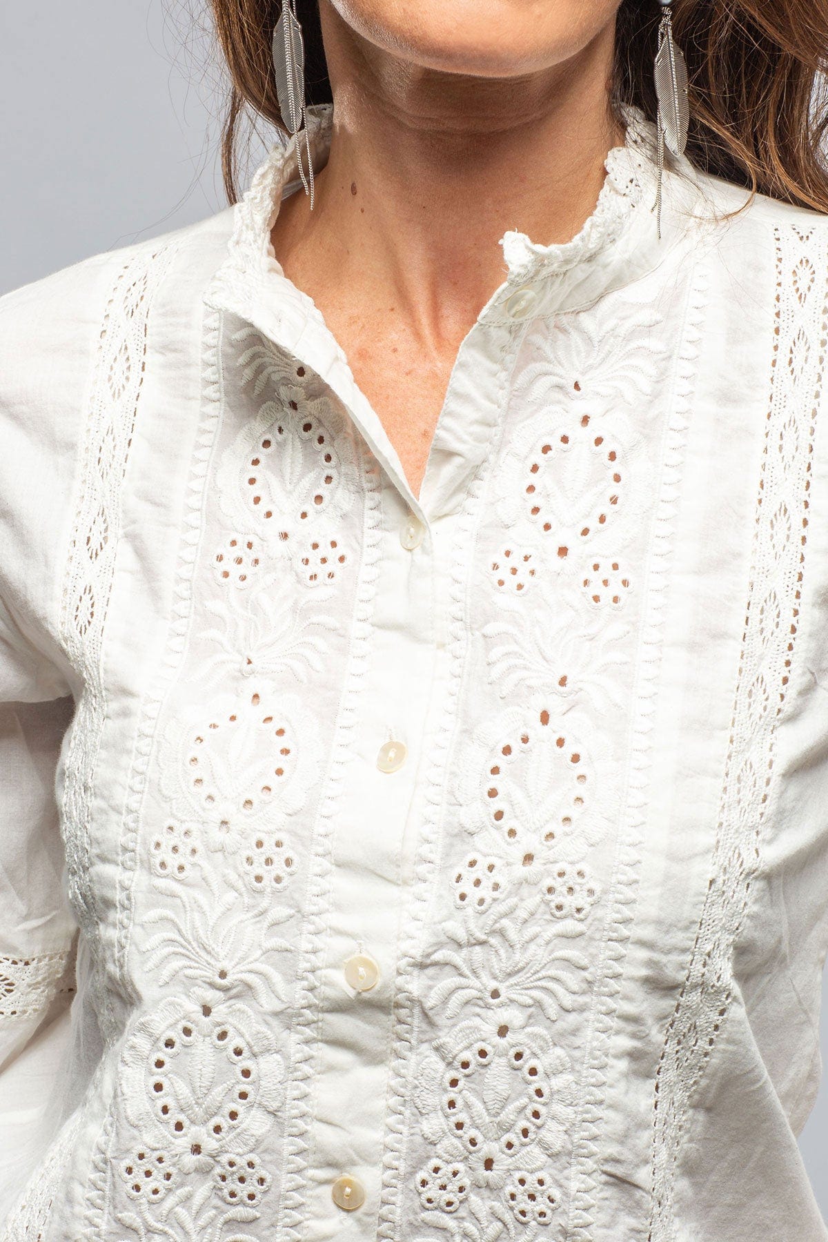 Ellie Eyelet Blouse In Off White - Image 2