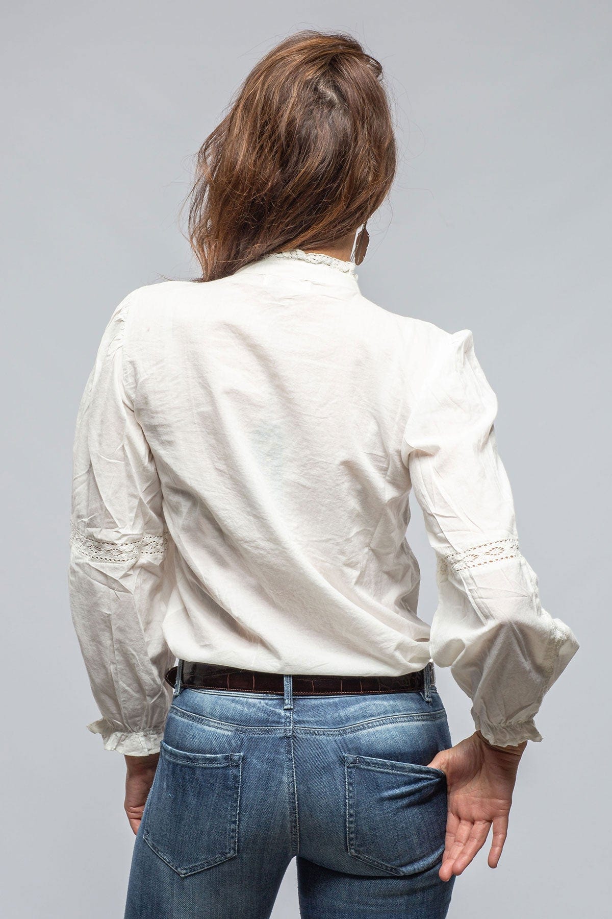 Ellie Eyelet Blouse In Off White - Image 6