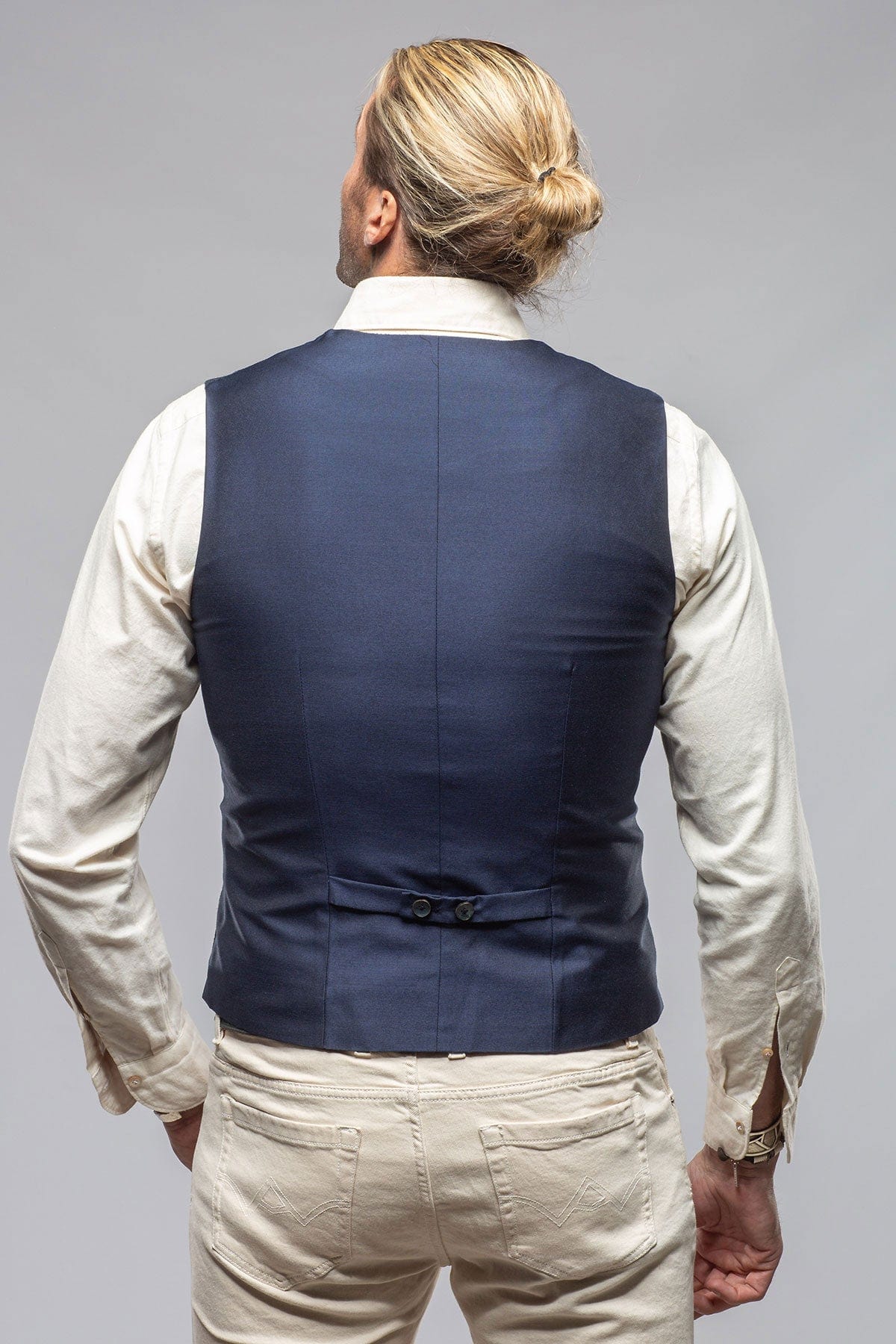 Ellis Tailored Vest In Marine - Image 5