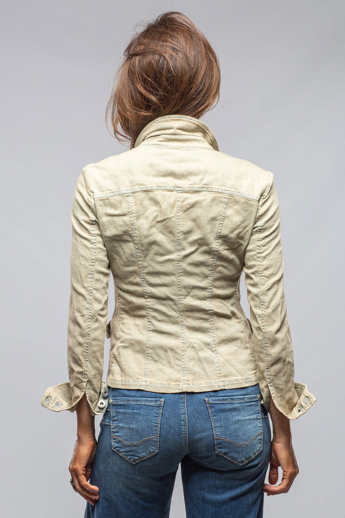 Evelyn Chambray Blazer In Natural Vintage - Image 3