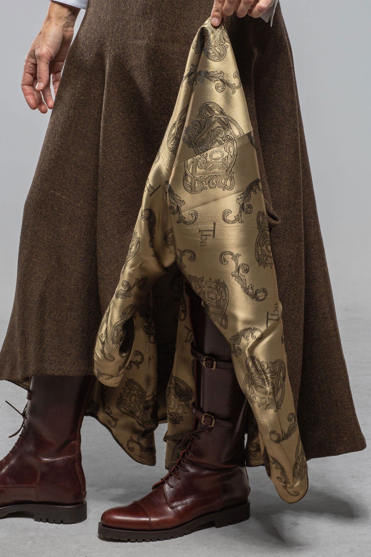 Fiona Tweed Skirt In Brown/Black Melange - Image 4