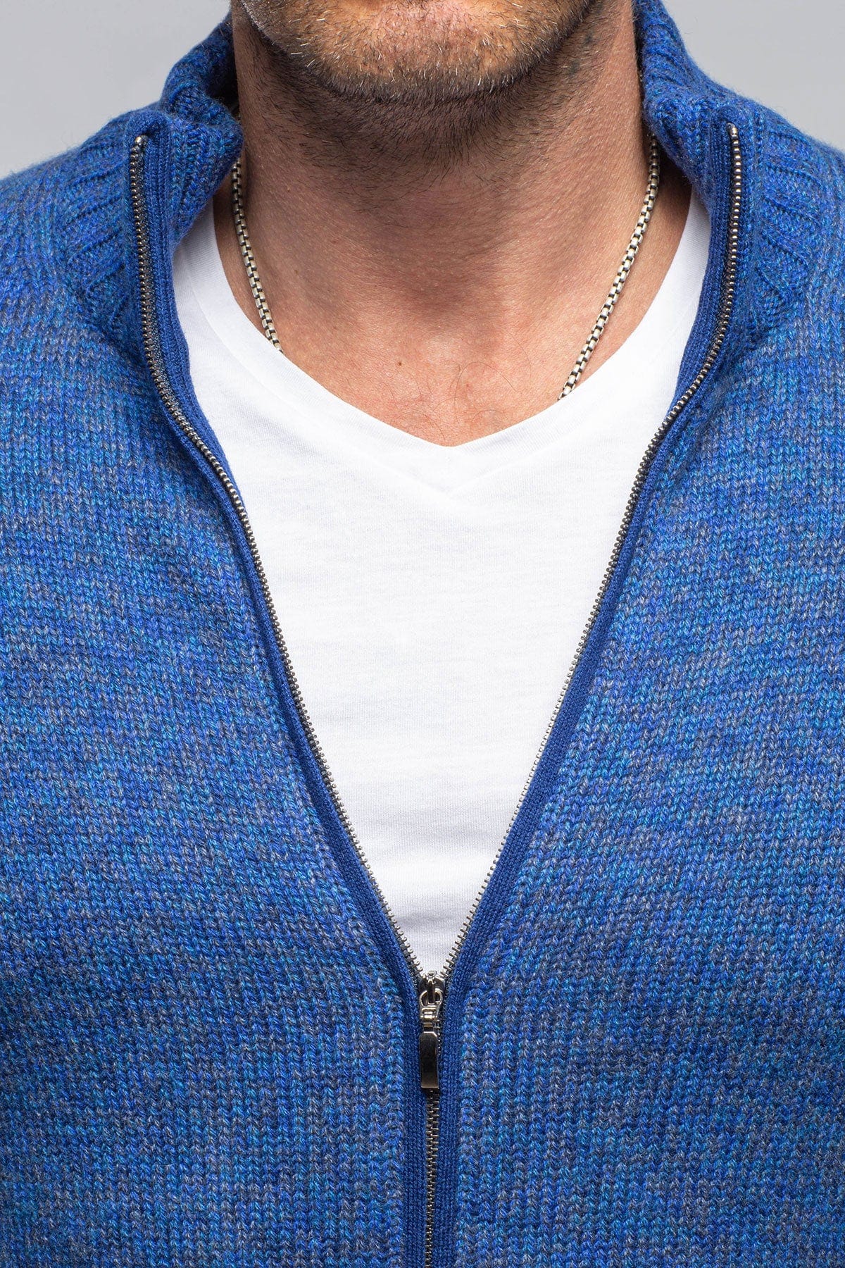 Giuseppe Full Zip Cashmere Sweater In Blue - Image 8