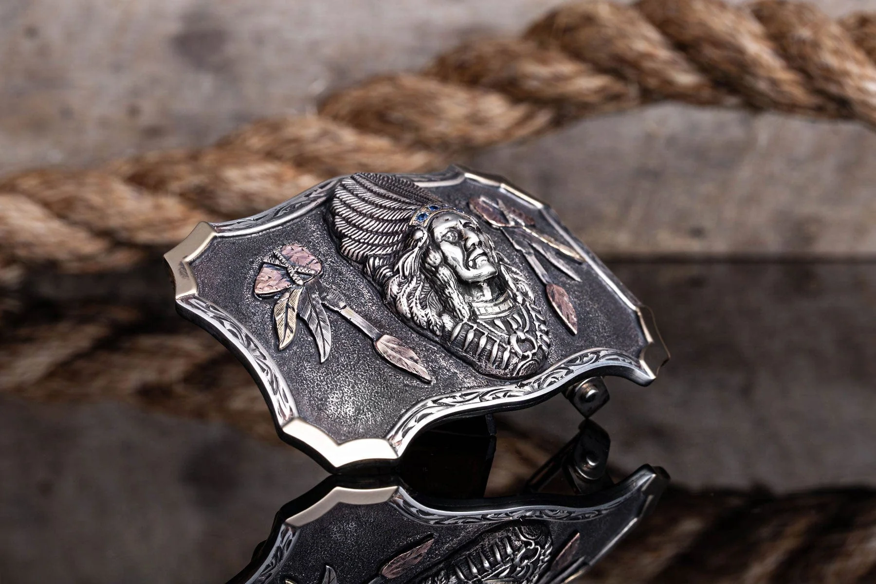 Heraldic Ute 14k Trophy Buckle - Image 2