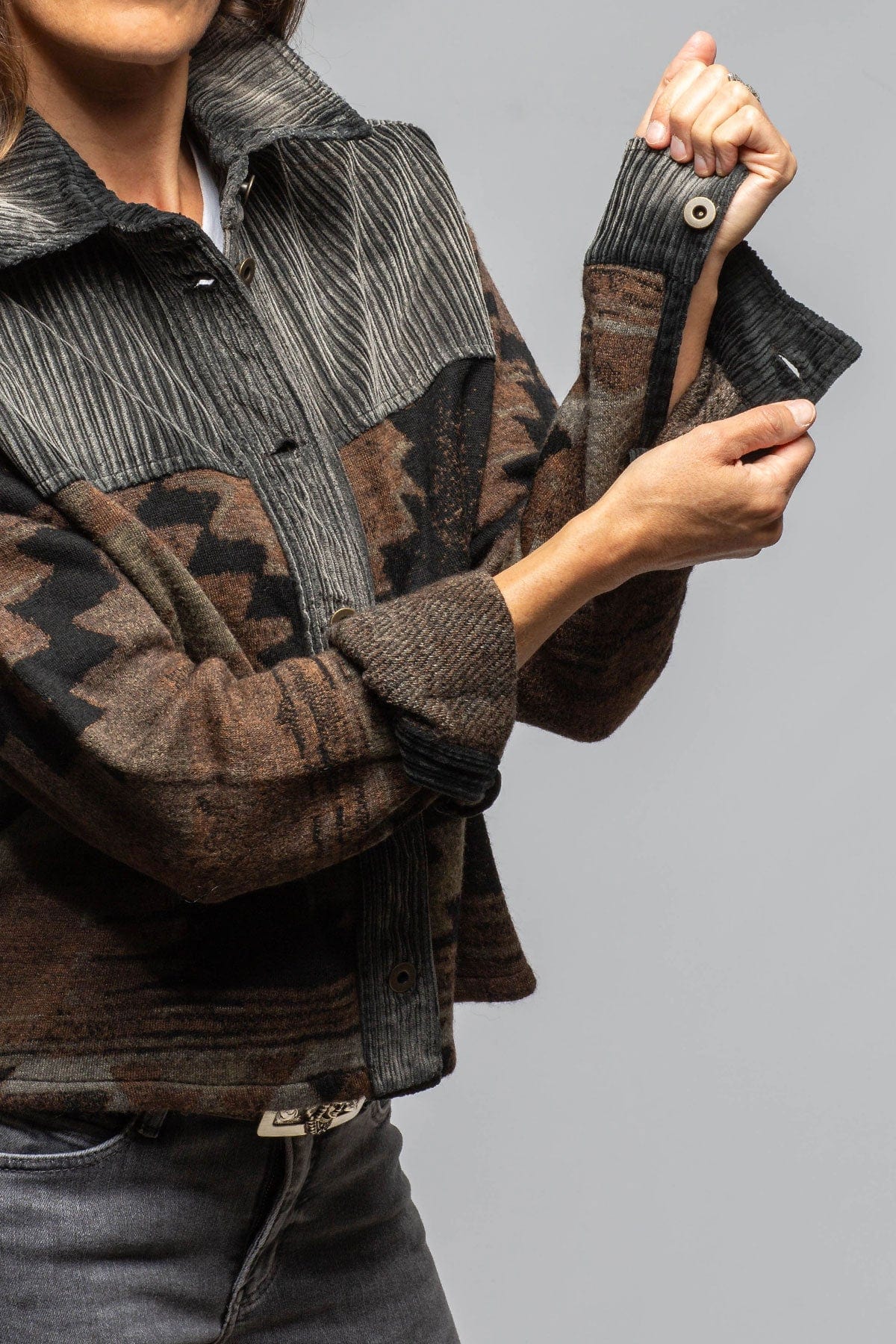 Hickory Blanket Jacket In Charcoal - Image 3