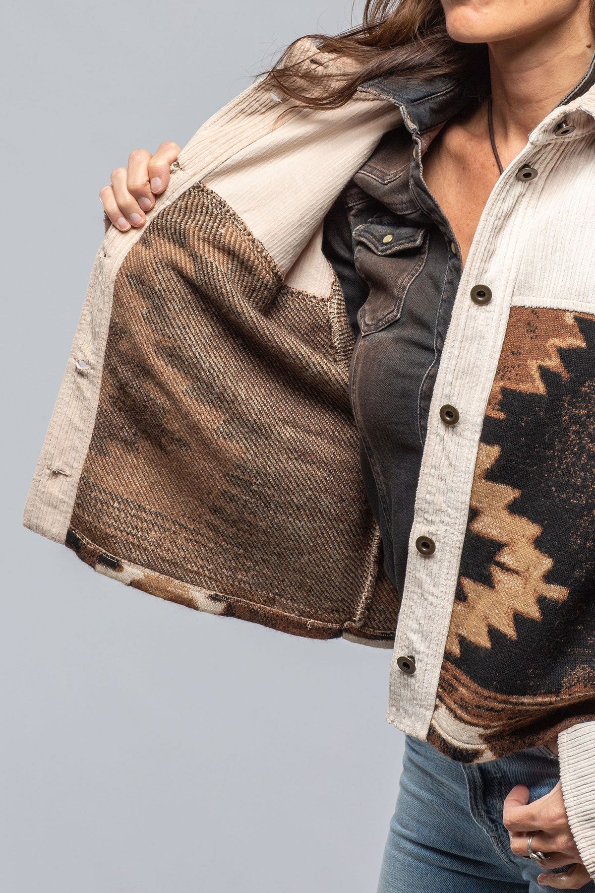 Hickory Short Cord & Blanket Jkt In Natural - Image 3