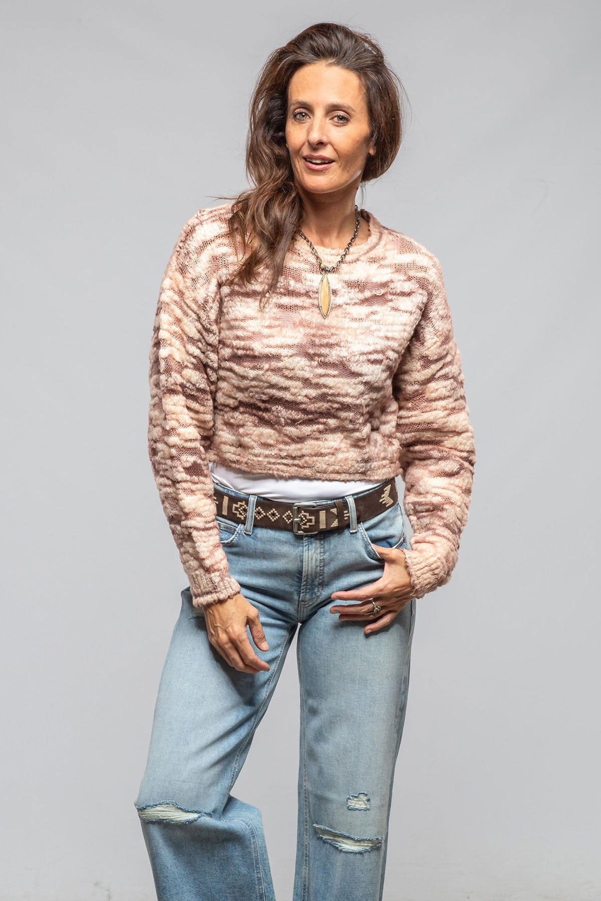 Inez Multi Weave Cropped Sweater In Rose