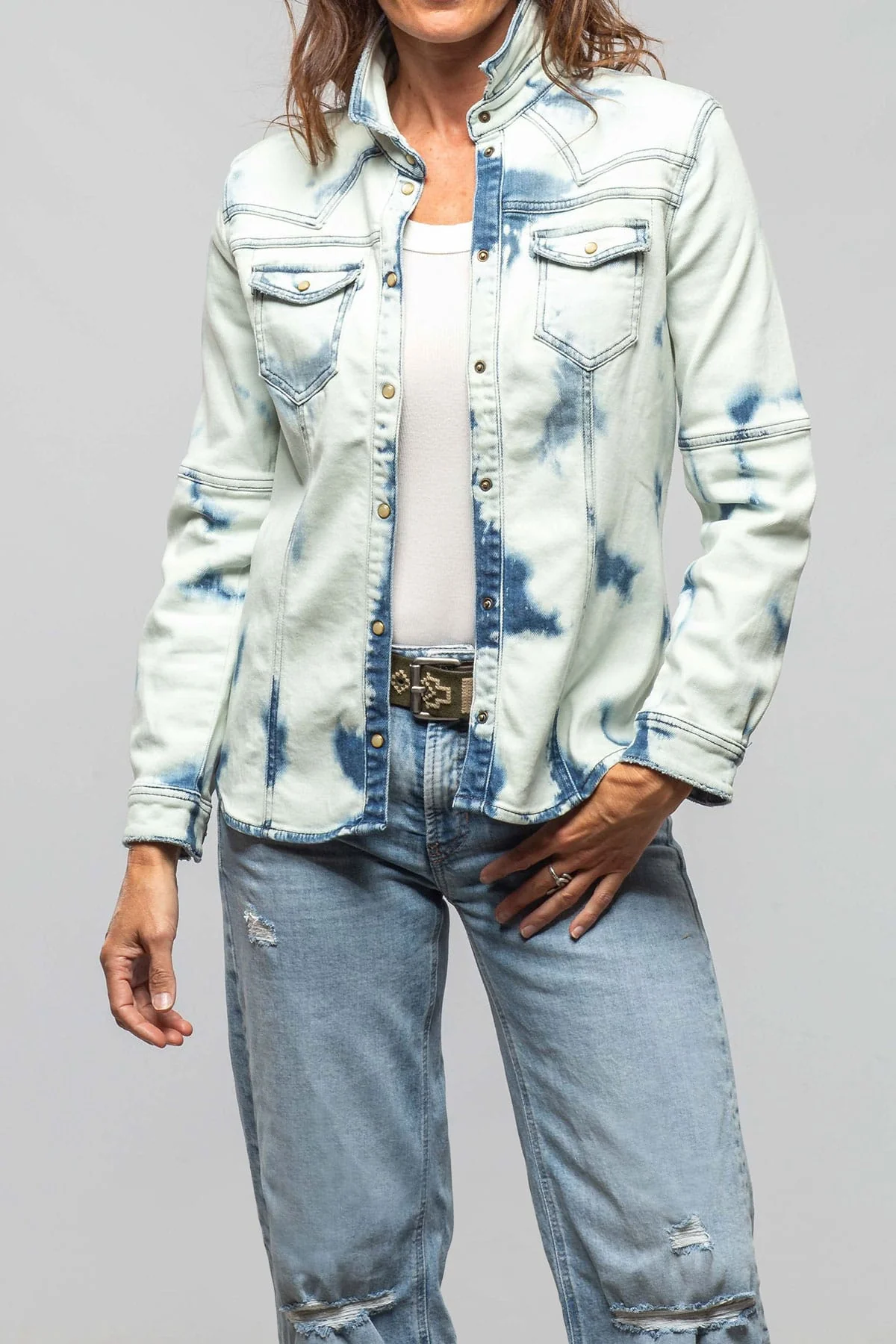 Maddi Fitted Western Snap Shirt In White Over Dye - Image 3