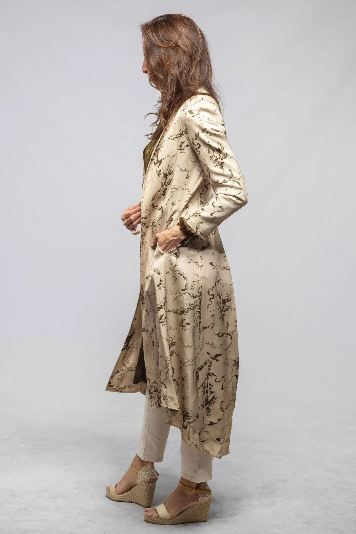 Morgana Long Sharkskin Coat In Beige Toscana Print - Image 2