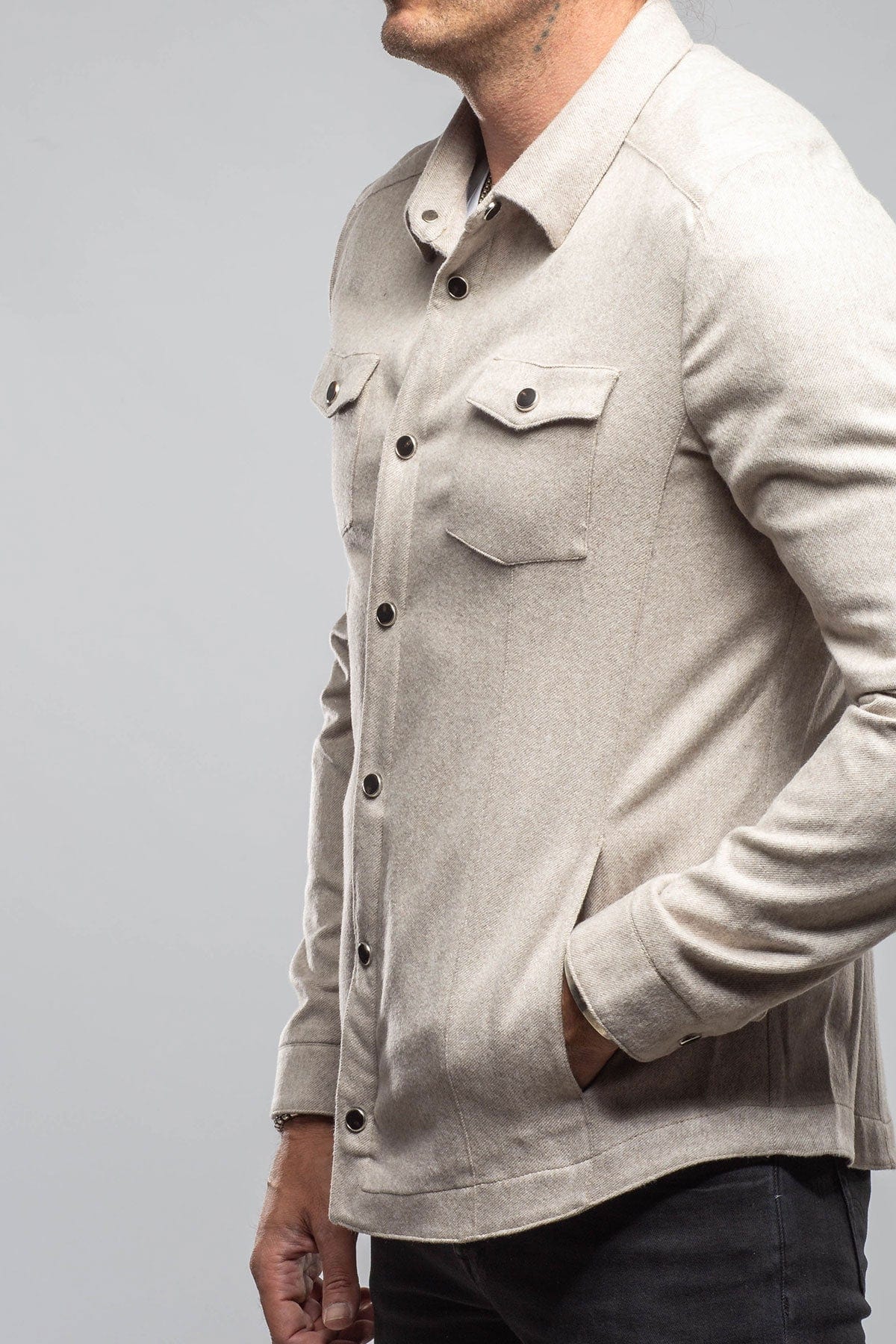 Ashford Lux Cashmere Silk Snap Shirt In Taupe - Image 6