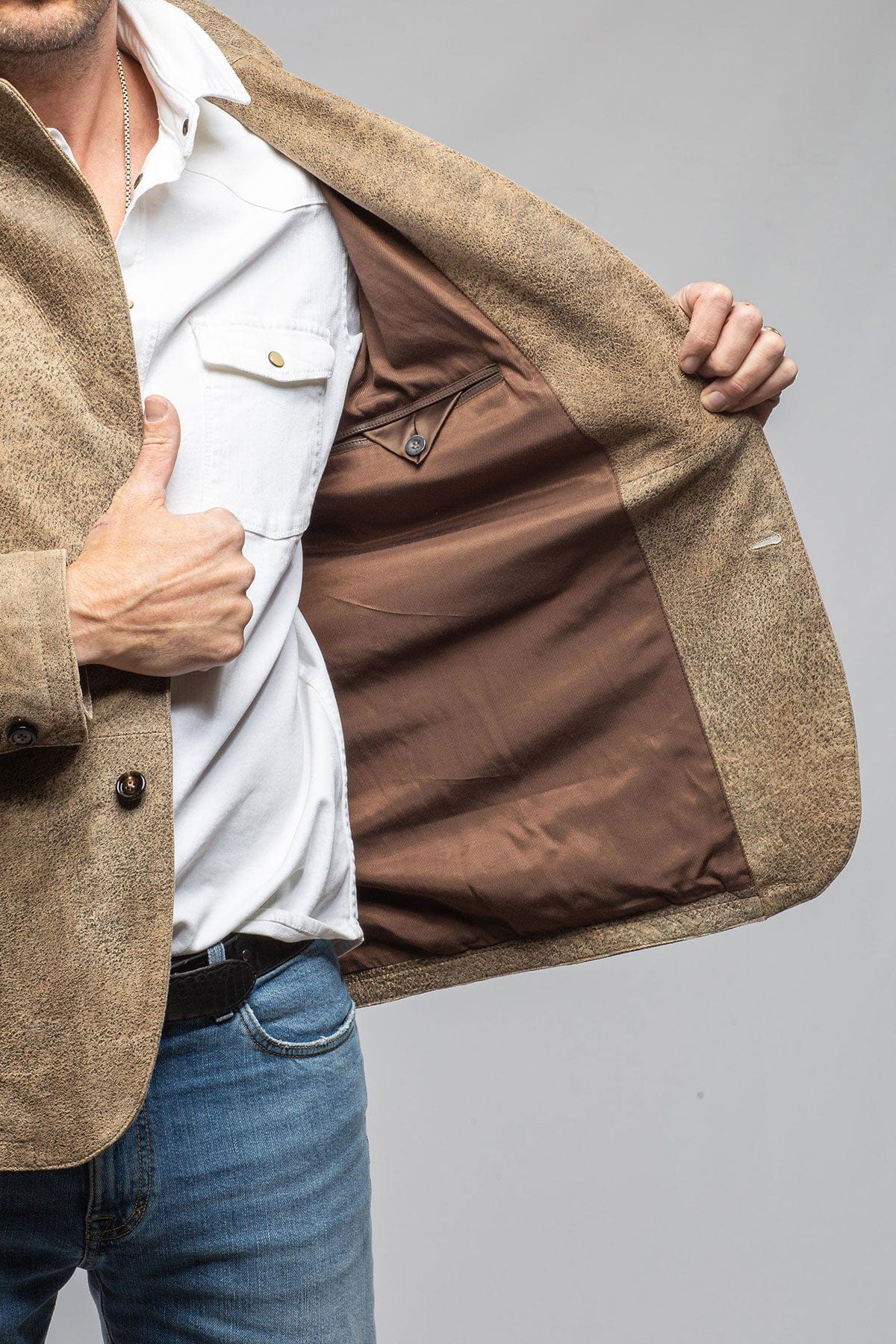 Axel's Ranch Jacket In Distressed Tan - Image 7