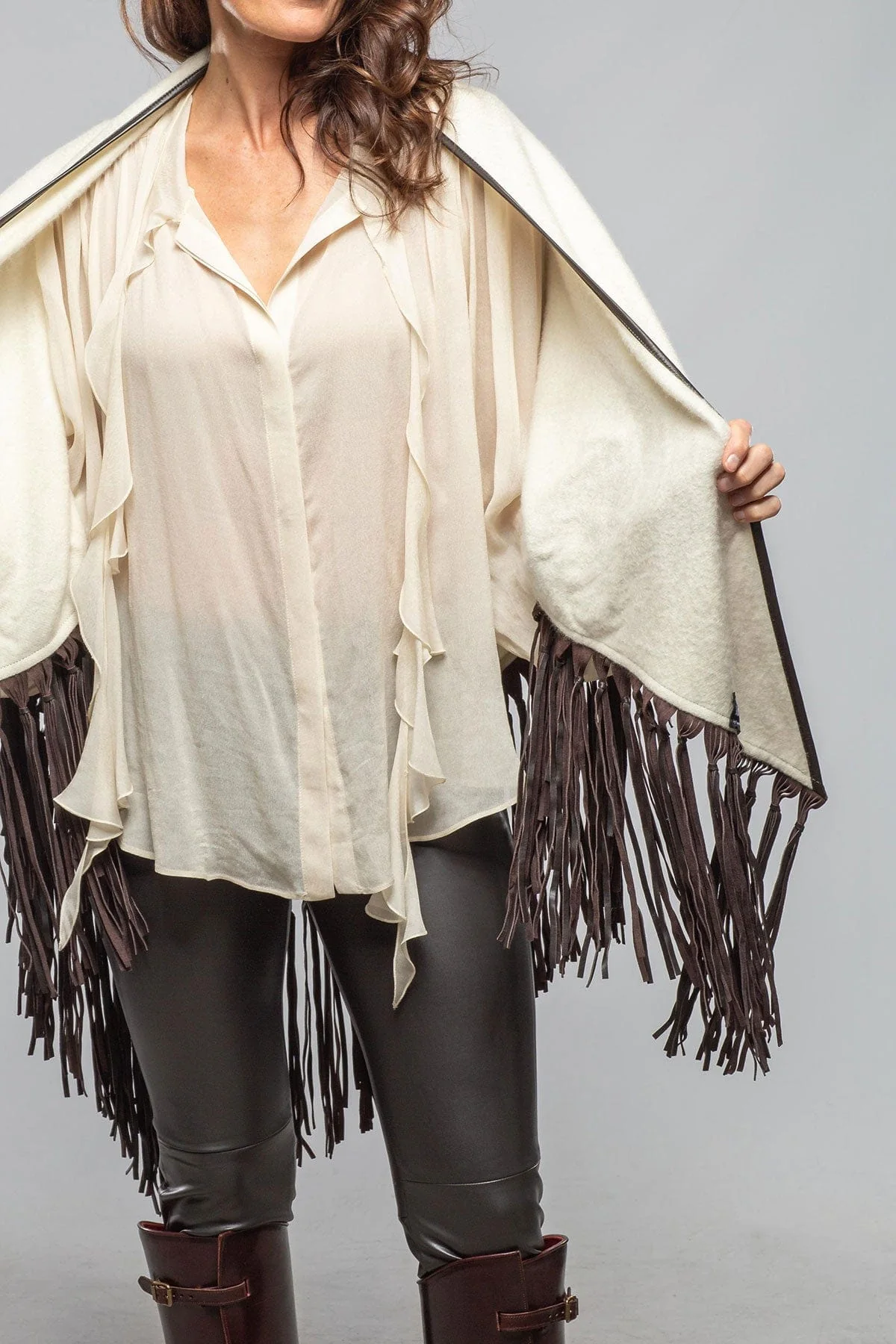 Ponderosa Cashmere Ecru Shawl W/ Chocolate Plonge Fringe - Image 6