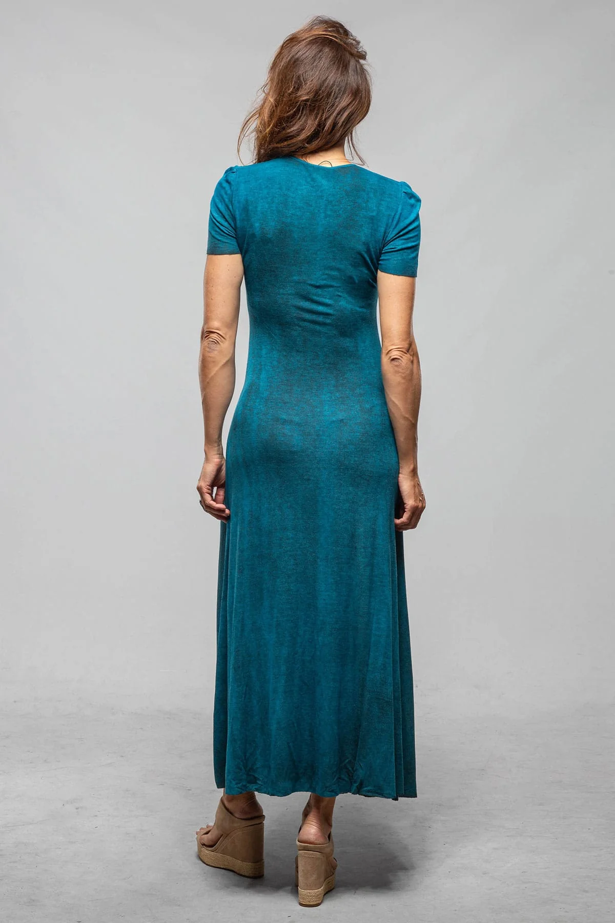Quay Short Sleeve Ribbed Modal Dress In Dark Topaz - Image 5