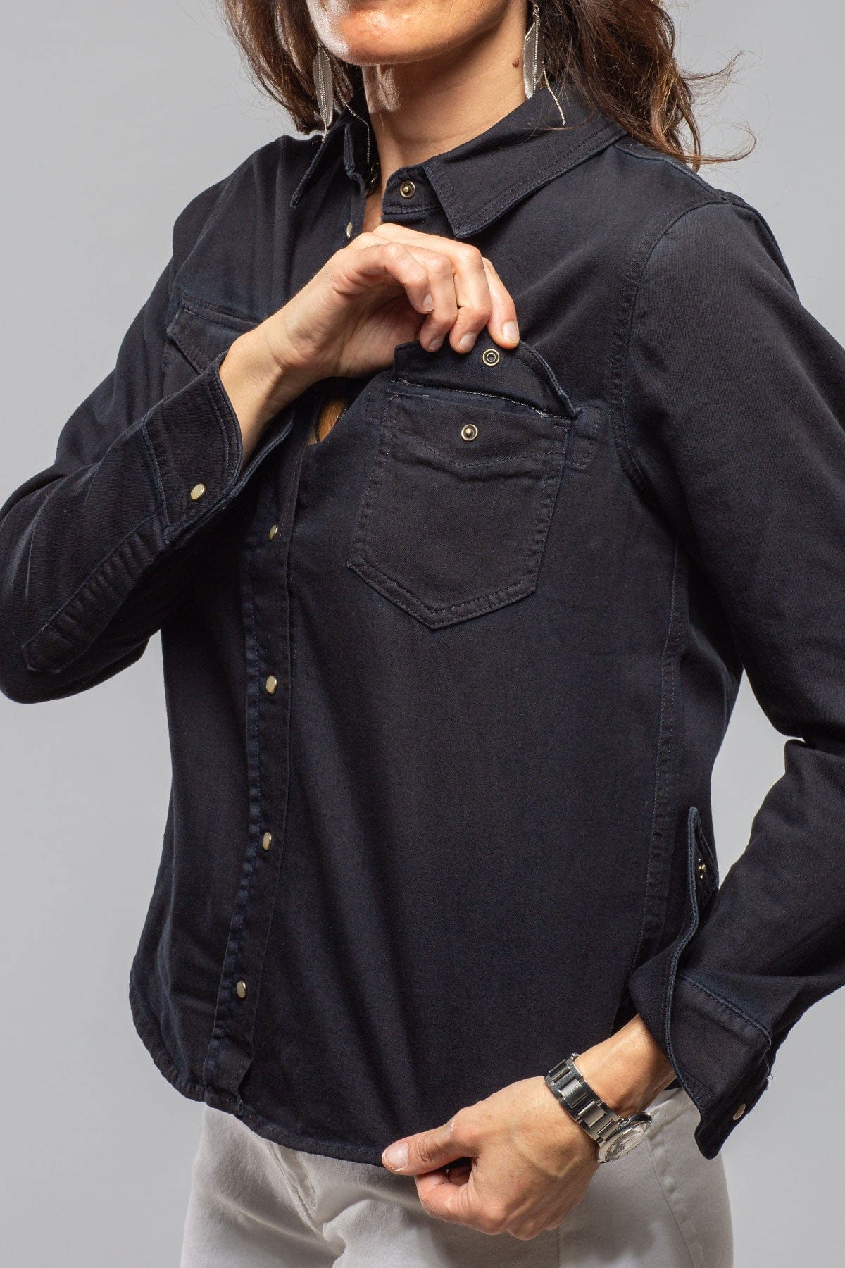 Ricky Western Chambray Shirt In Blue/Black Overdye - Image 5
