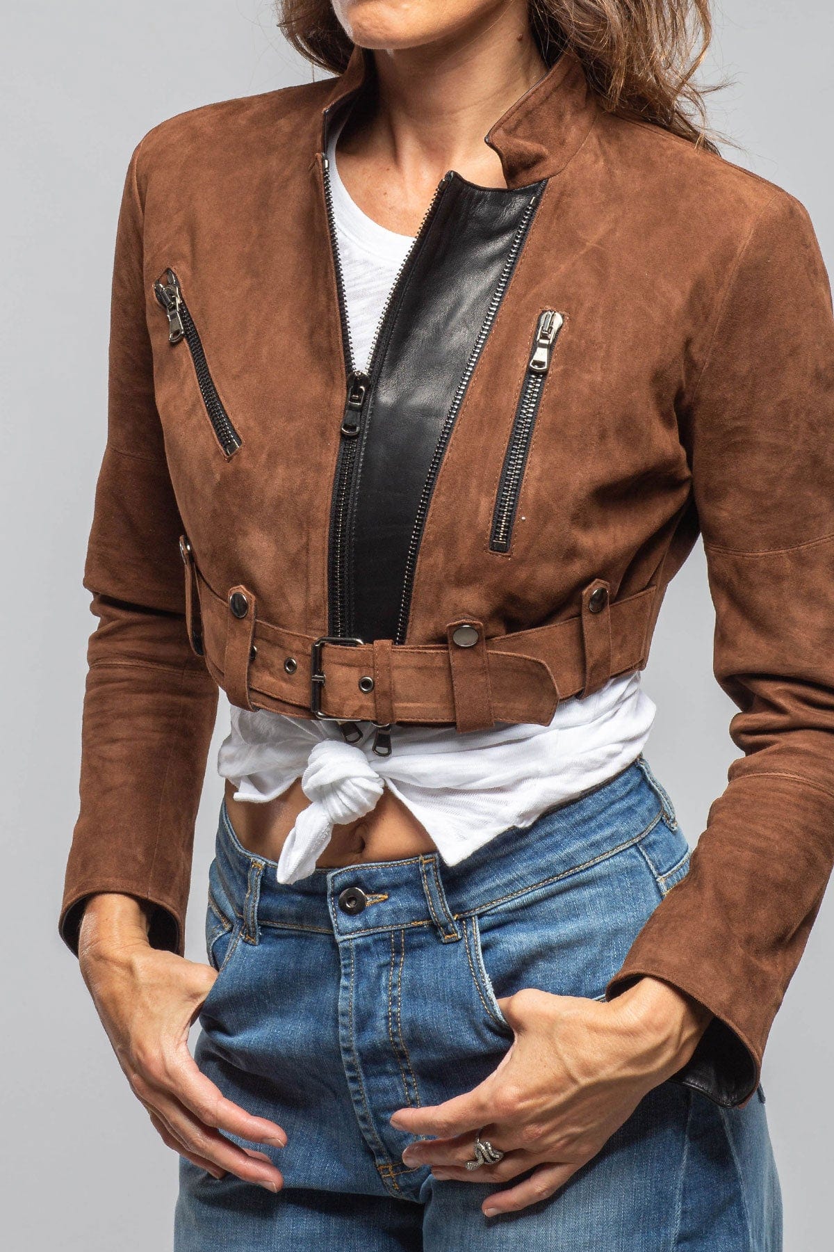 Stacy Cropped Side Zip In Chestnut & Black - Image 5