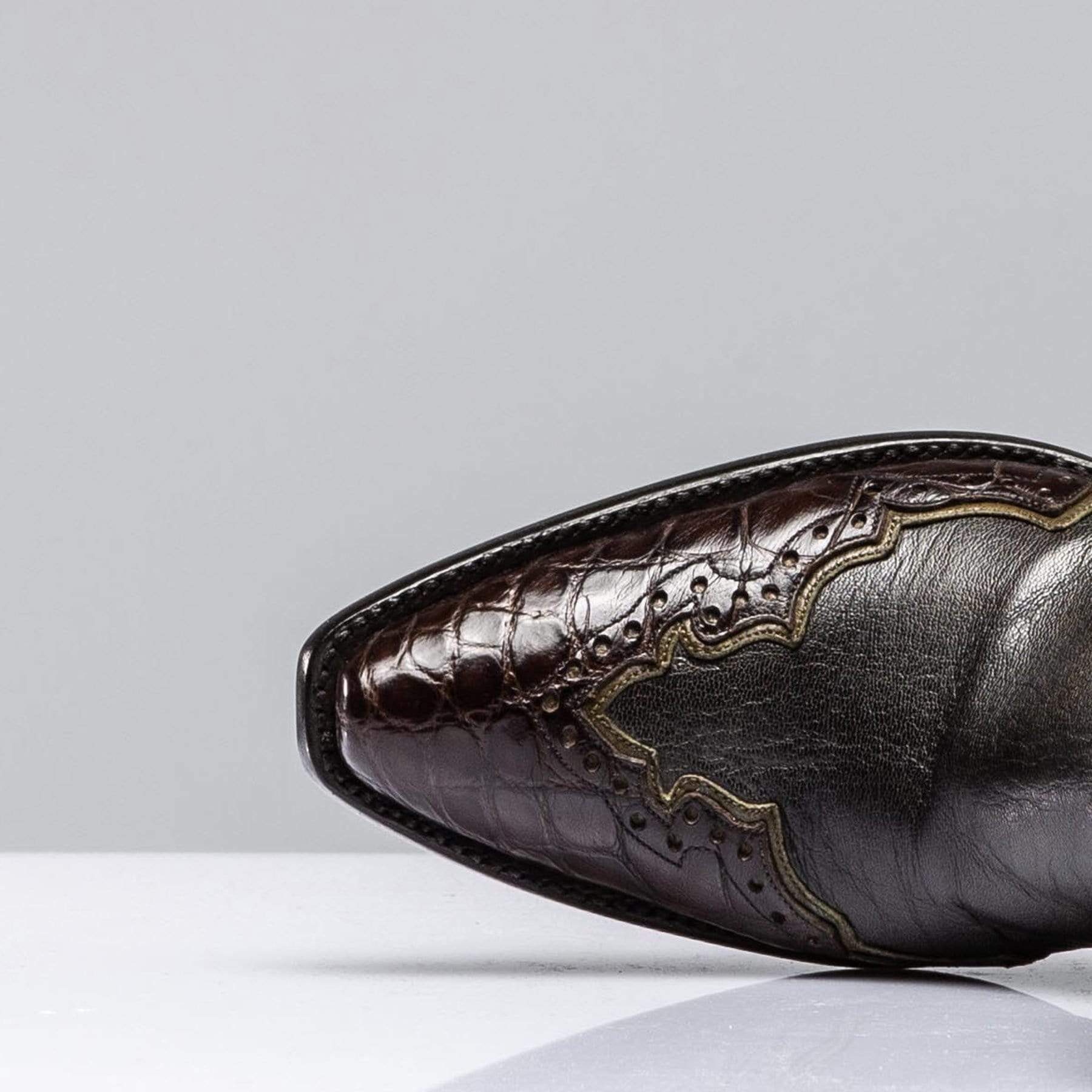 Pearlized Majestic Goblin Boots - Image 4