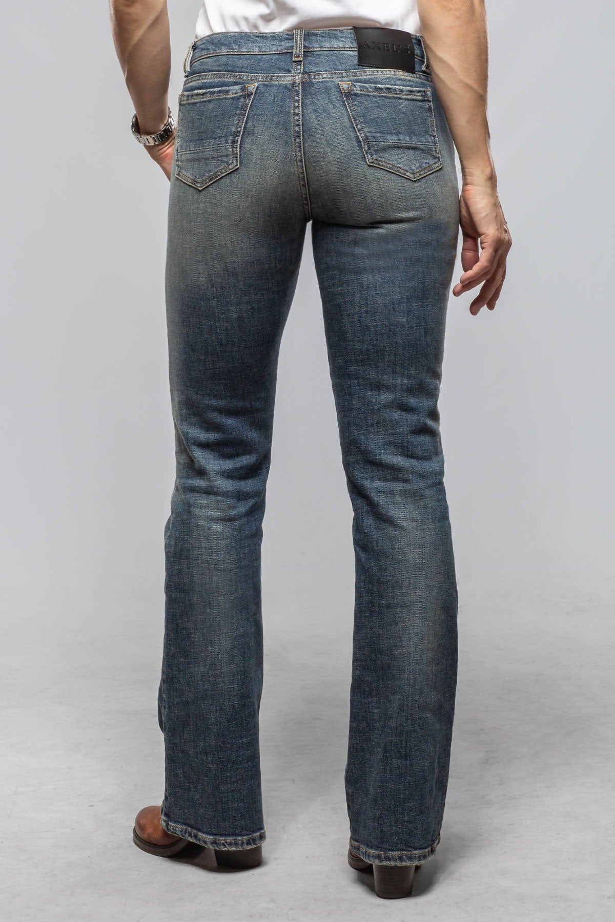 Sundance Boot Cut Jean In Dark Navajo Wash - Image 3