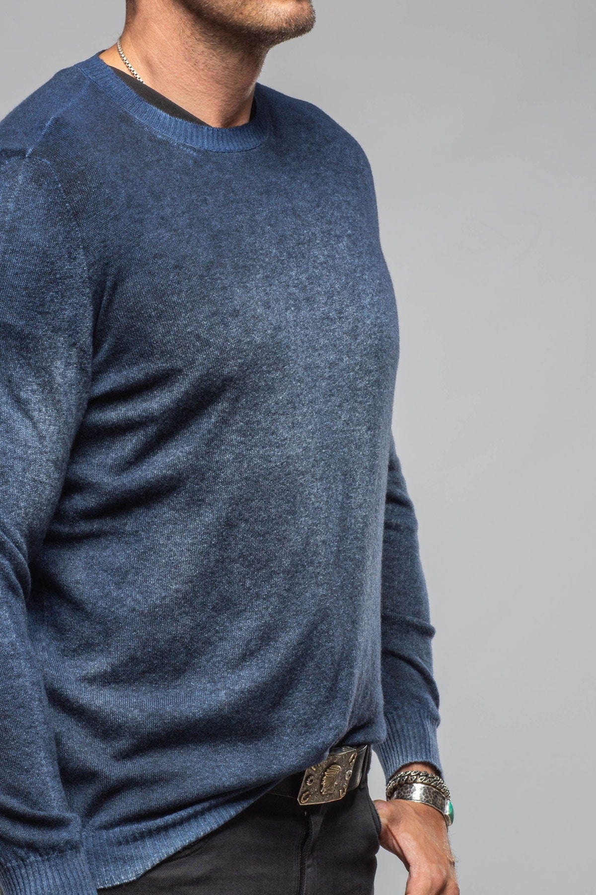 Sundust Cashmere Crew Sweater In Midnight - Image 5