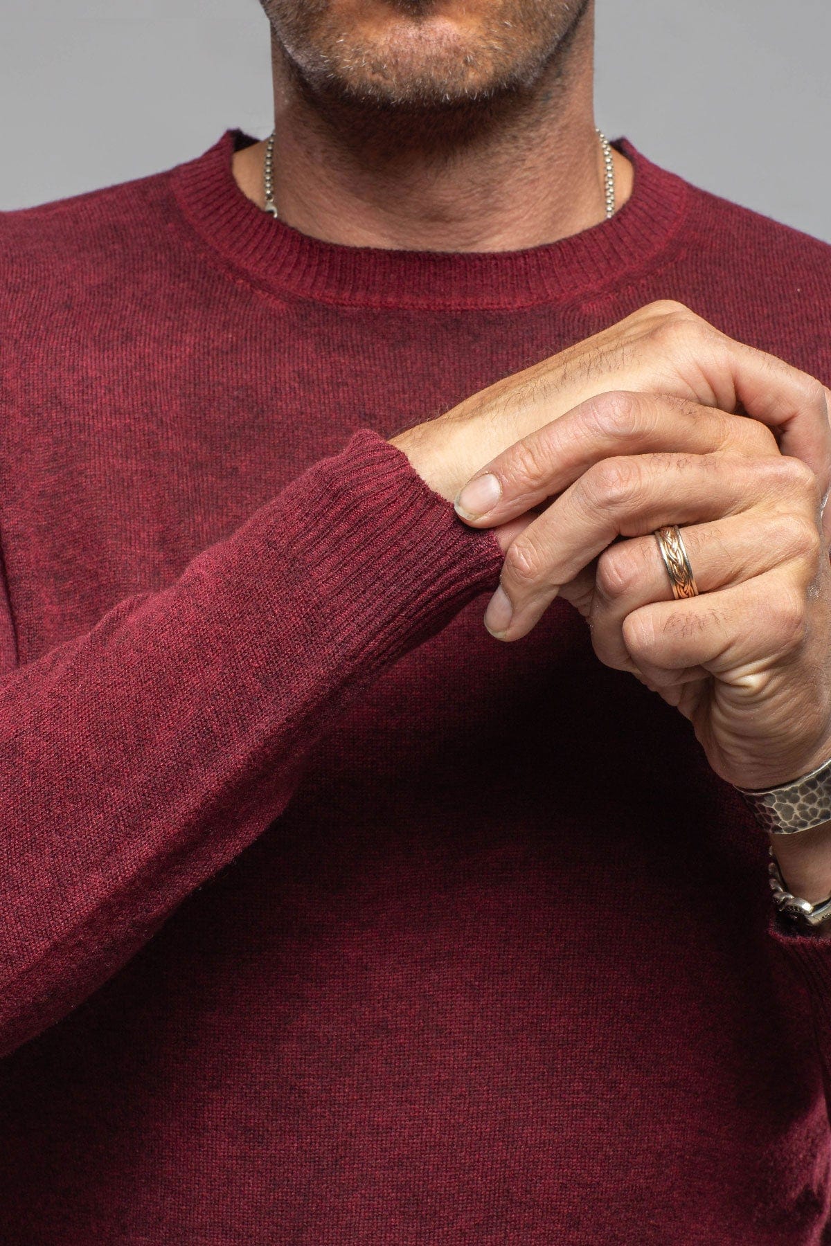 Sundust Cashmere Crew Sweater In Wine - Image 2