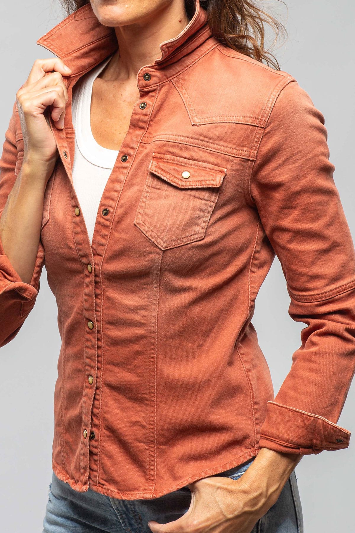 Sweetwater Denim Shirt In Coccio - Image 5