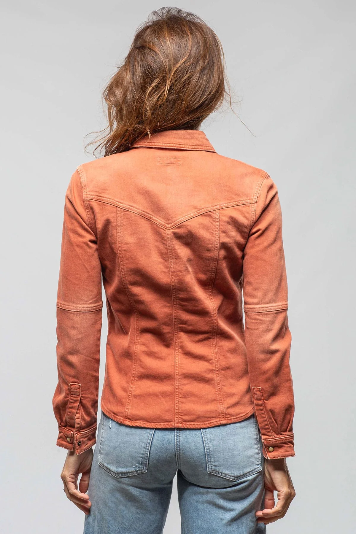 Sweetwater Denim Shirt In Coccio - Image 6