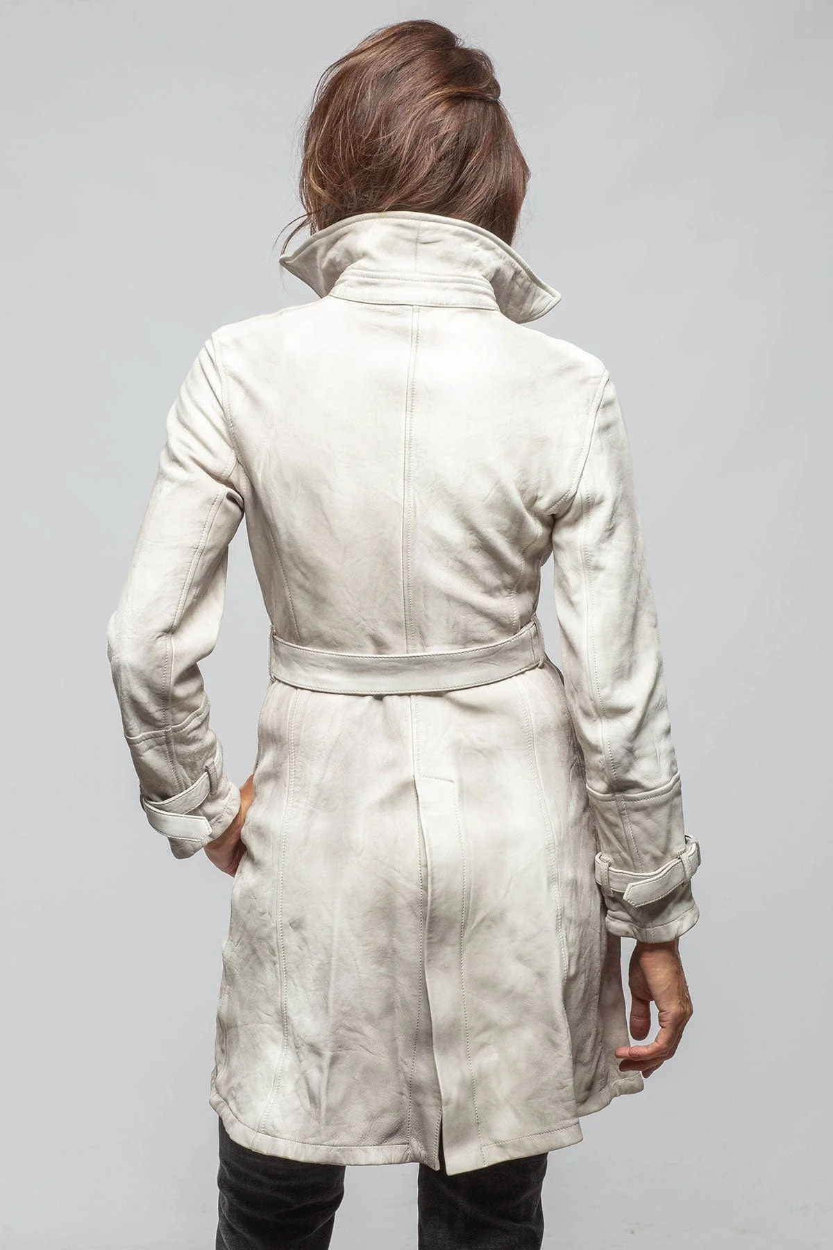 Tori Leather Trench In Plaster White - Image 3