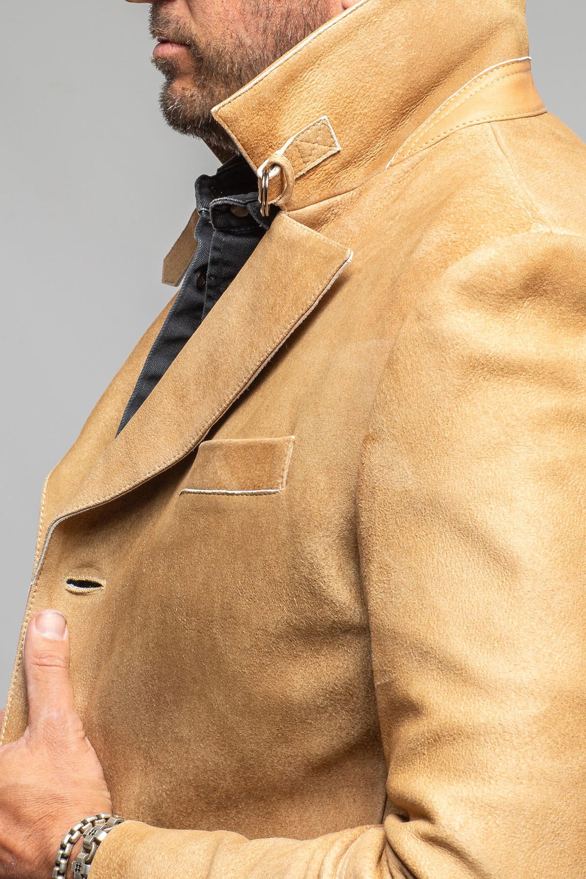 Tracker Jacket In Palomino - Image 4