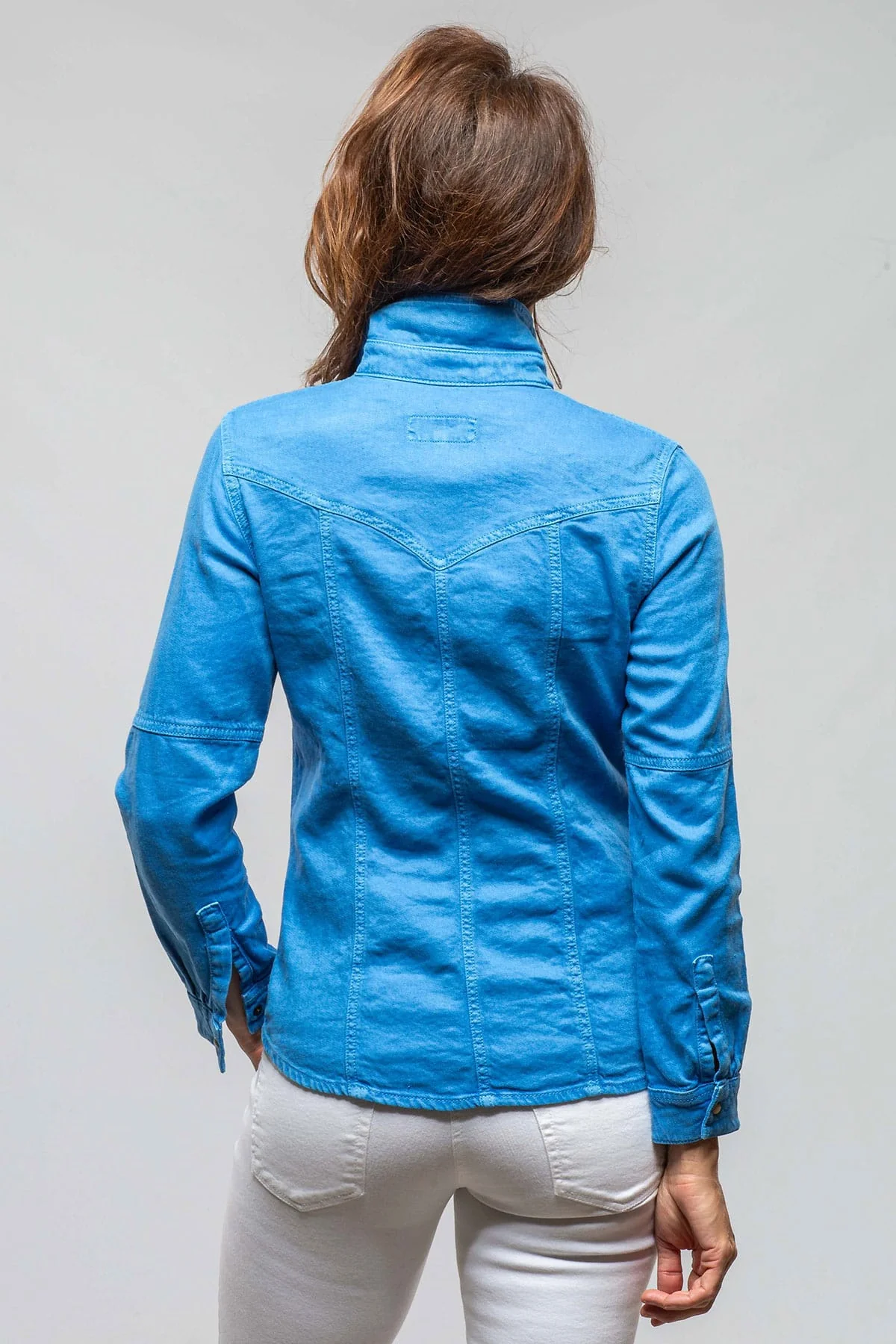 Yarmony Linen-Cotton Snap Shirt In Electric Blue - Image 6