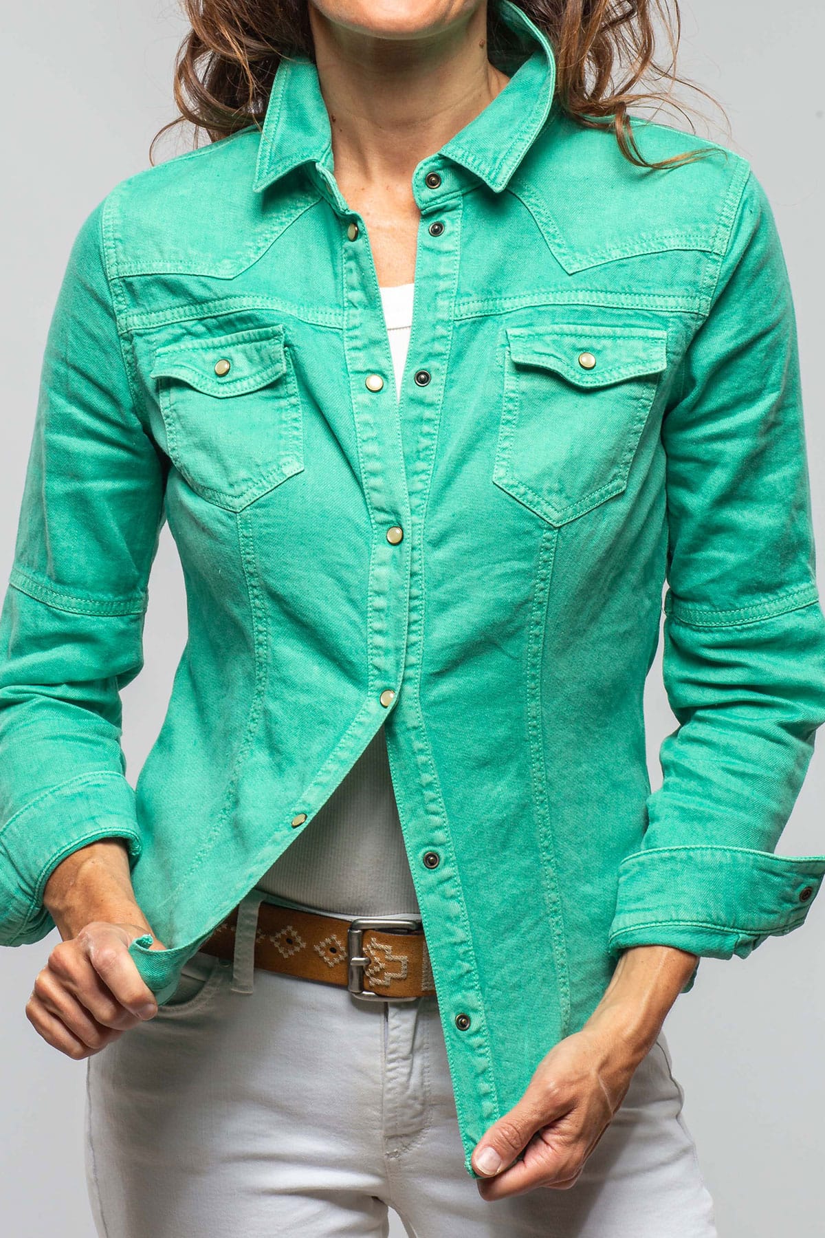 Yarmony Linen-Cotton Snap Shirt In Kingman Turquoise - Image 2
