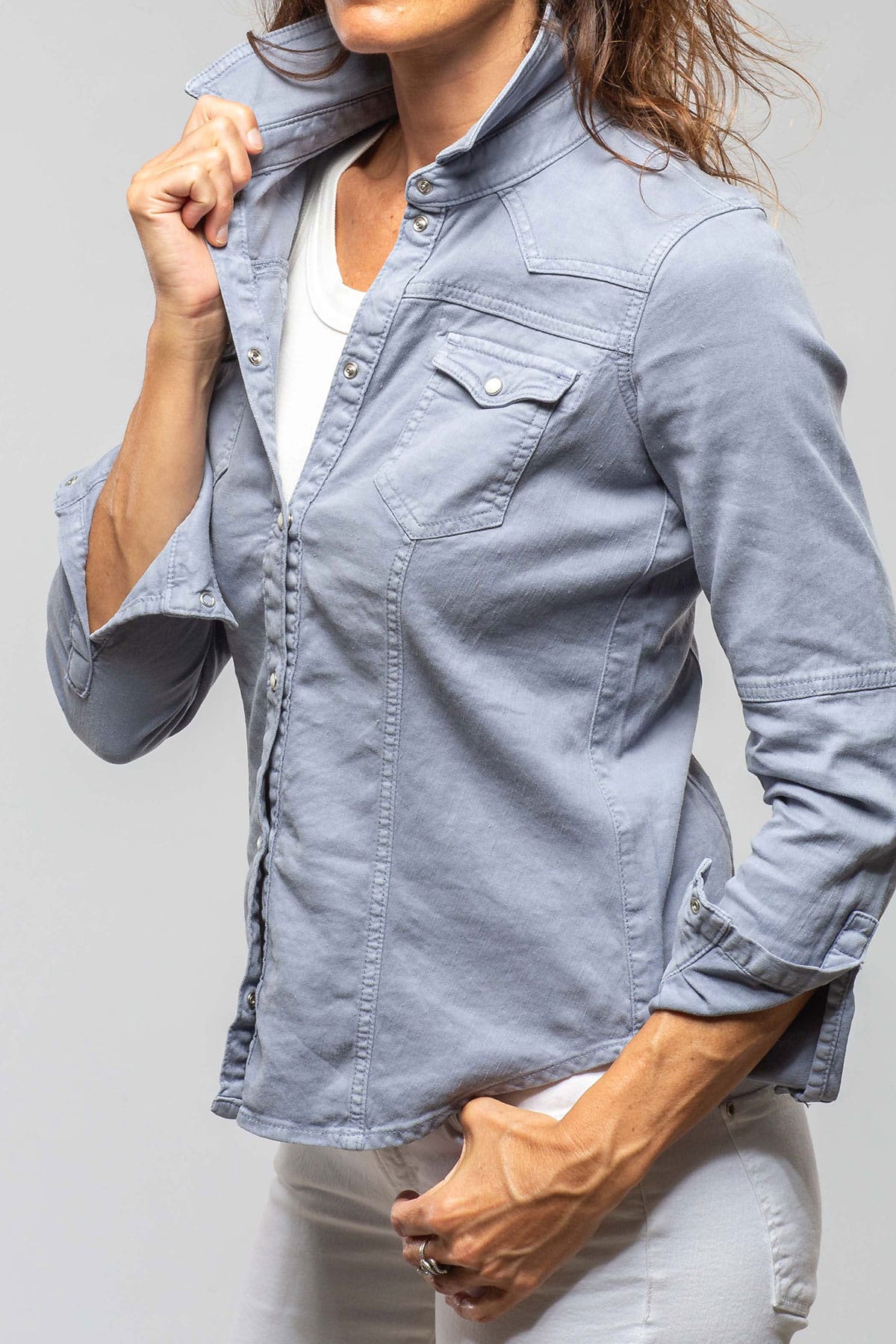 Yarmony Linen-Cotton Snap Shirt In Lavender - Image 5