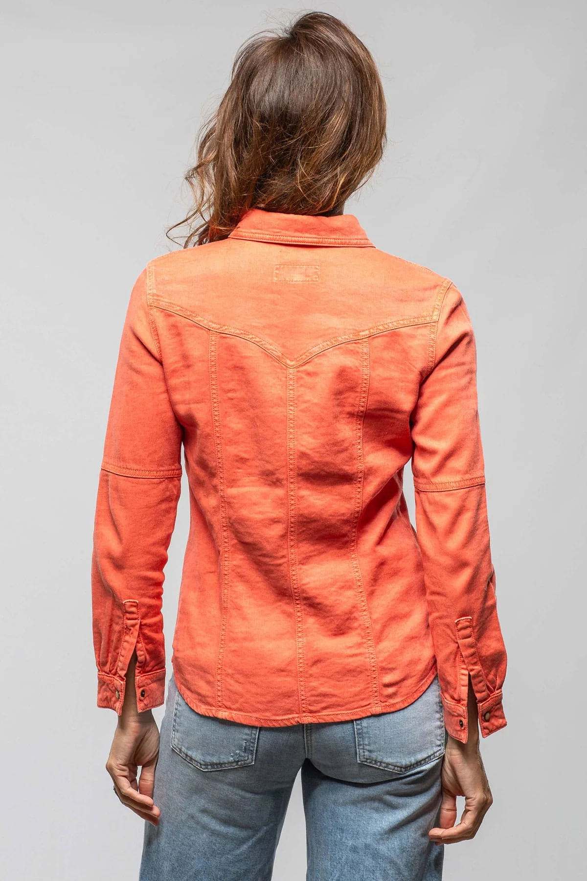 Yarmony Linen-Cotton Snap Shirt In Tropicale - Image 6