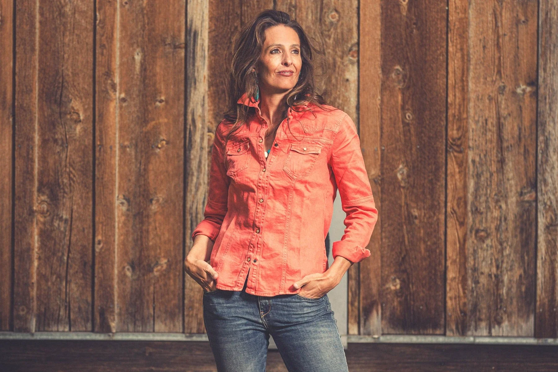 Yarmony Linen-Cotton Snap Shirt In Tropicale - Image 7
