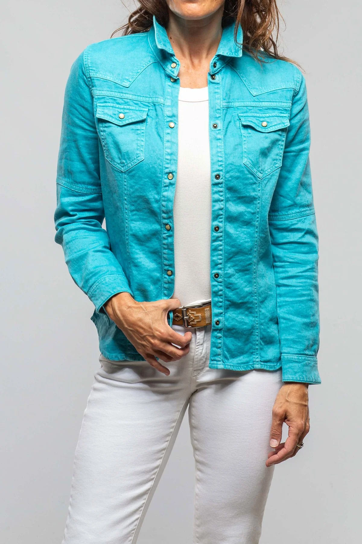 Yarmony Linen-Cotton Snap Shirt In Turquoise - Image 3