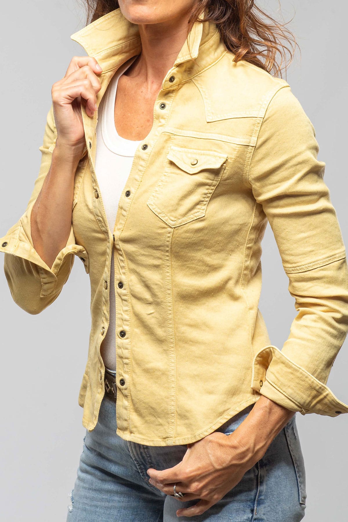 Yarmony Linen-Cotton Snap Shirt In Limone - Image 4