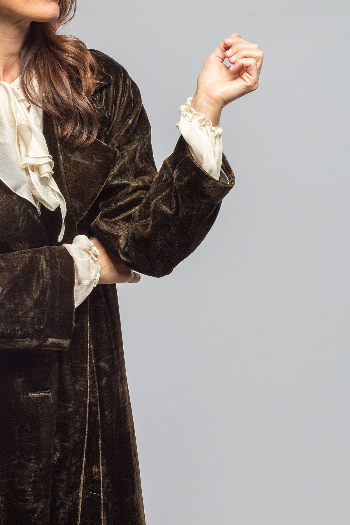 Yorkshire Oversized Velvet Coat In Dark Moss Print - Image 4